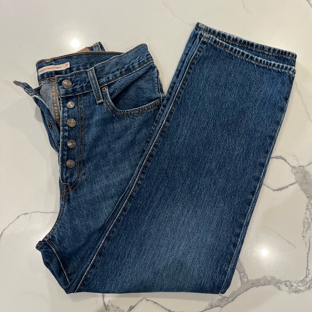 Levi’s Ribcage Straight Ankle